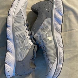 Women’s Under Armor Assert 6 Shoes